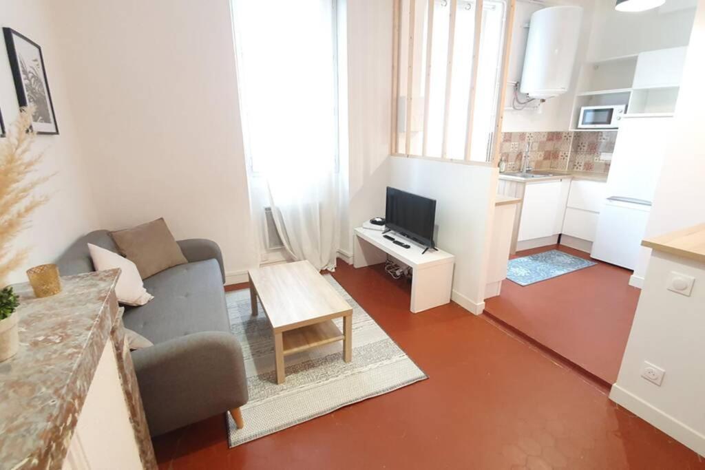 Appartamento T2 Cosy Au Calme,Entree Autonome,Centre Historique Montélimar Esterno foto
